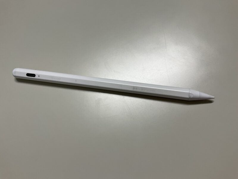 iPad用のスタイラスペンの写真
